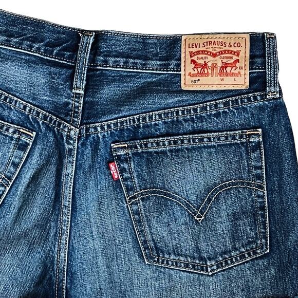 Levi’s Women’s 501 Sz 29 Cherry Embroidered Cutoff Denim Shorts - Picture 9 of 12